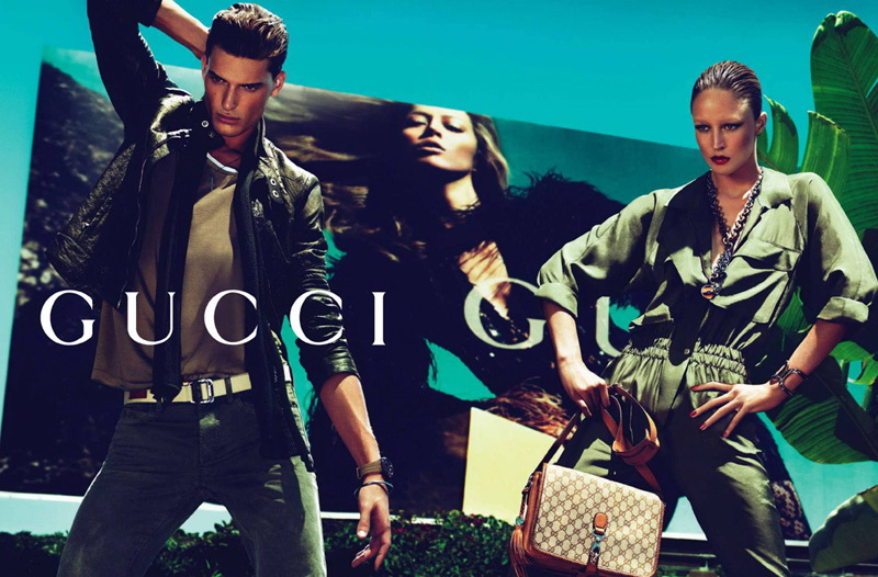 Gucci 2011紺VDƬ