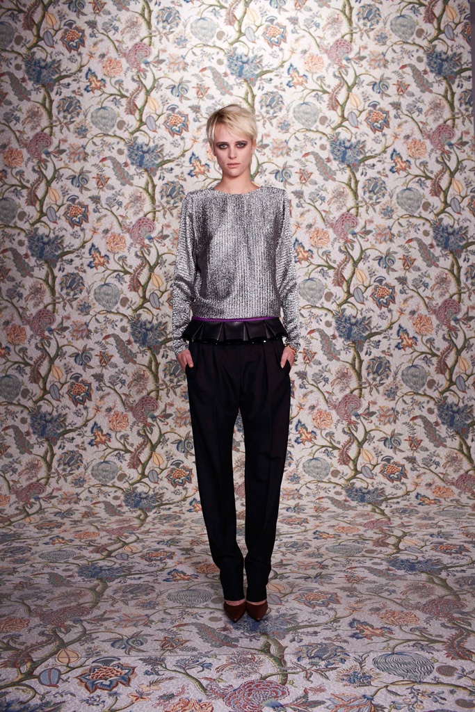 Balenciaga 2011ϵиDƬ