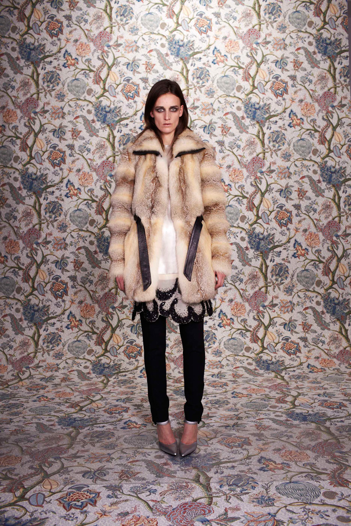 Balenciaga 2011ϵиDƬ