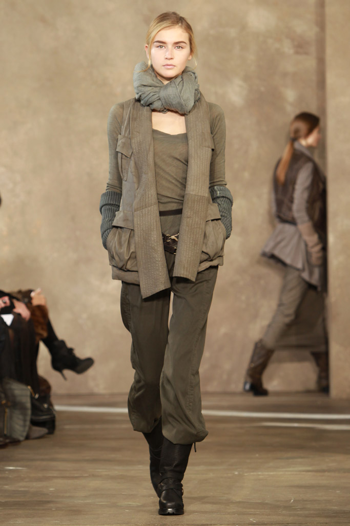 Donna Karan 2011ϵиDƬ