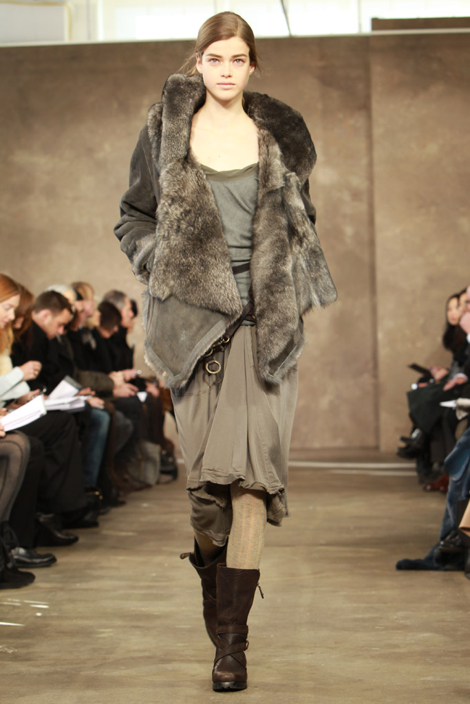 Donna Karan 2011ϵиDƬ