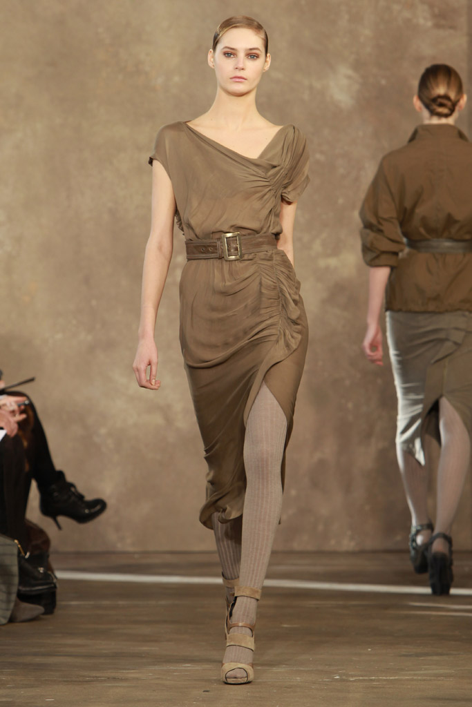Donna Karan 2011ϵиDƬ