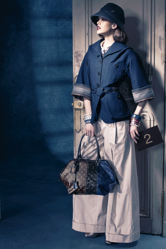 Louis Vuitton 2011ϵиDƬ