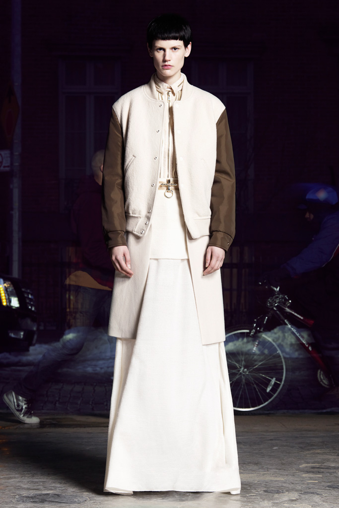 Givenchy 2011ϵиDƬ