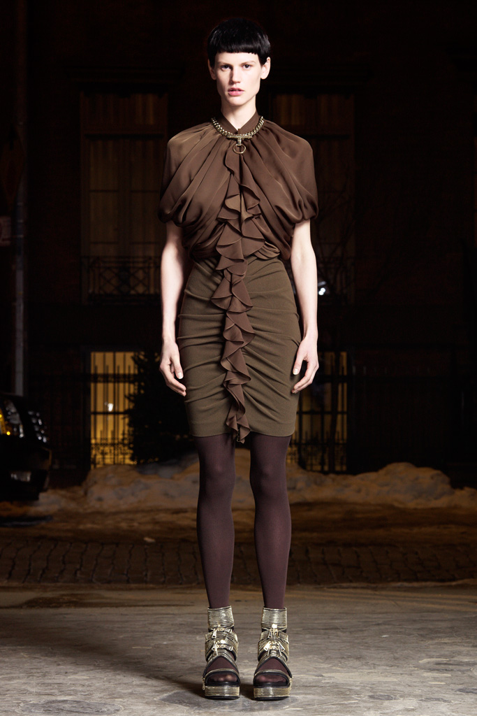 Givenchy 2011ϵиDƬ