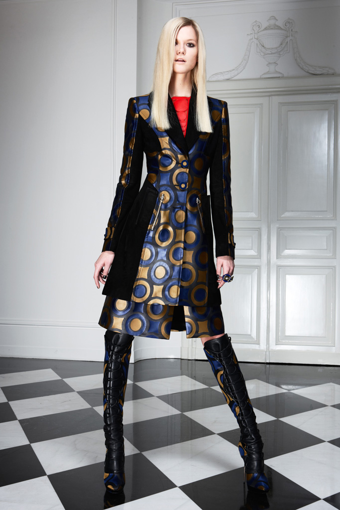Versace 2011ϵиDƬ