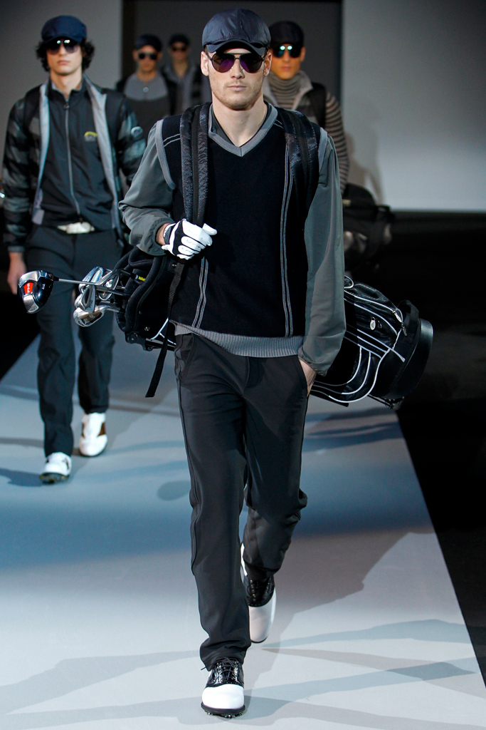 Emporio Armani 2011ﶬbDƬ