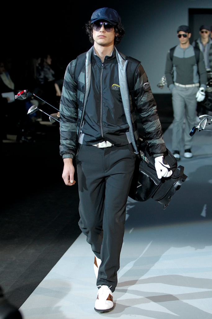 Emporio Armani 2011ﶬbDƬ