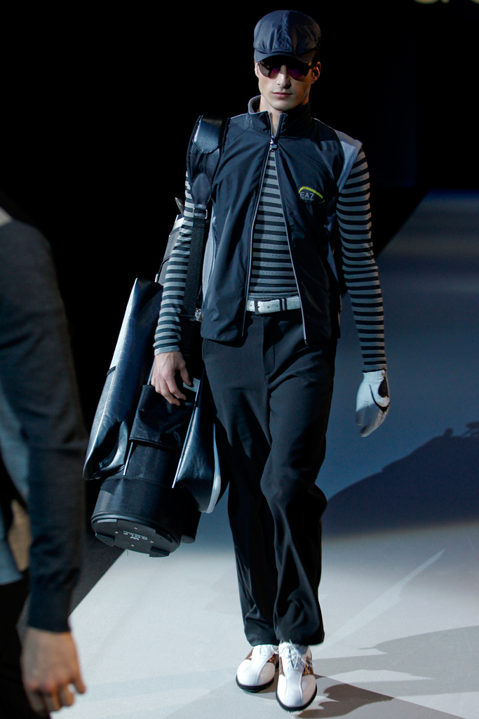Emporio Armani 2011ﶬbDƬ