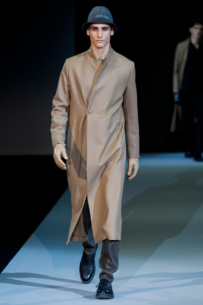 Emporio Armani 2011ﶬbDƬ