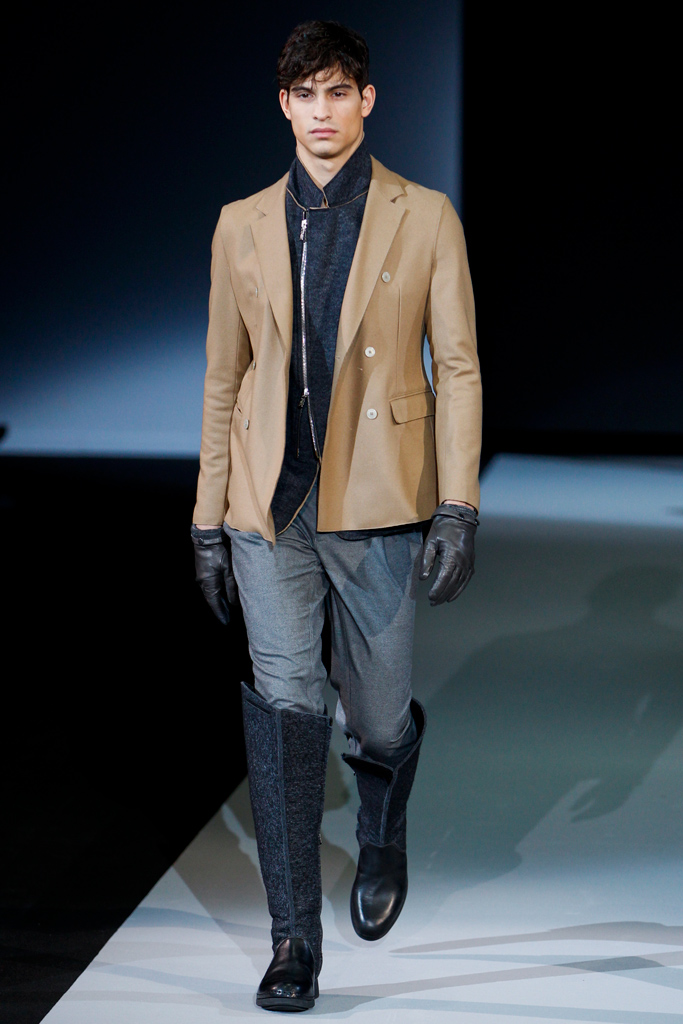 Emporio Armani 2011ﶬbDƬ