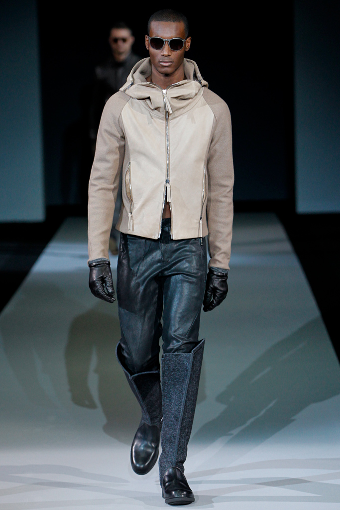 Emporio Armani 2011ﶬbDƬ
