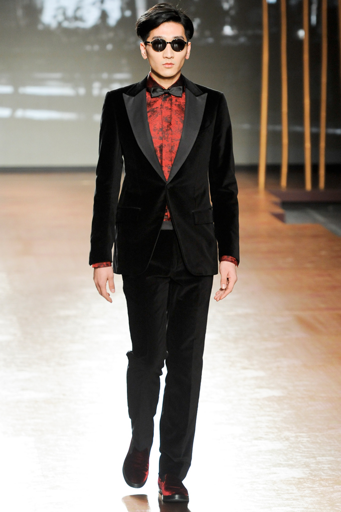 Ermenegildo Zegna 2011ﶬbDƬ