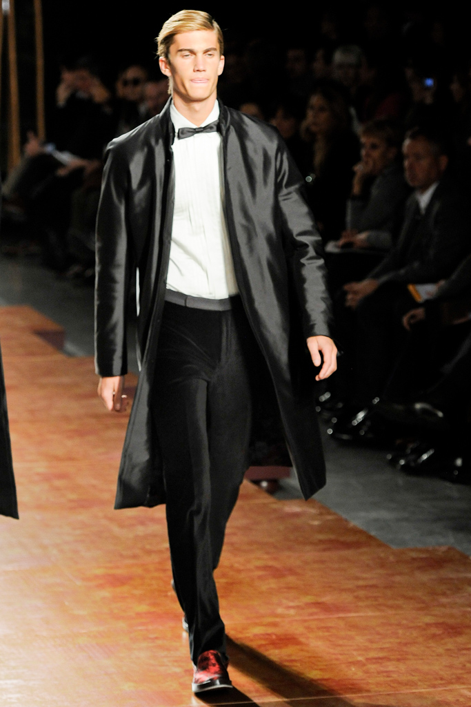 Ermenegildo Zegna 2011ﶬbDƬ