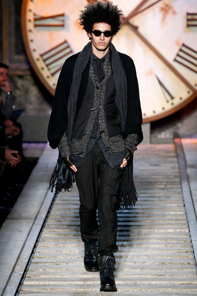 John Varvatos 2011ﶬbDƬ