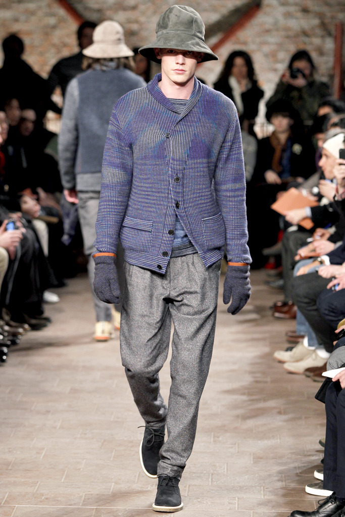 Missoni 2011ﶬbDƬ