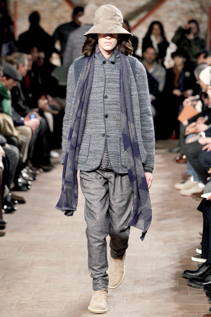 Missoni 2011ﶬbDƬ