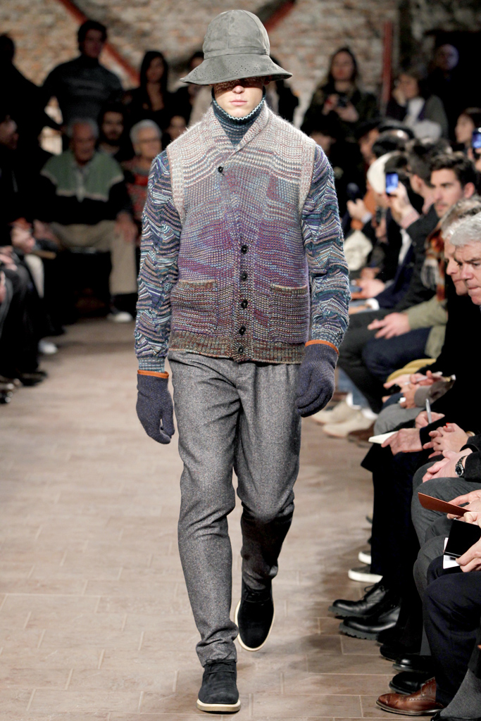 Missoni 2011ﶬbDƬ