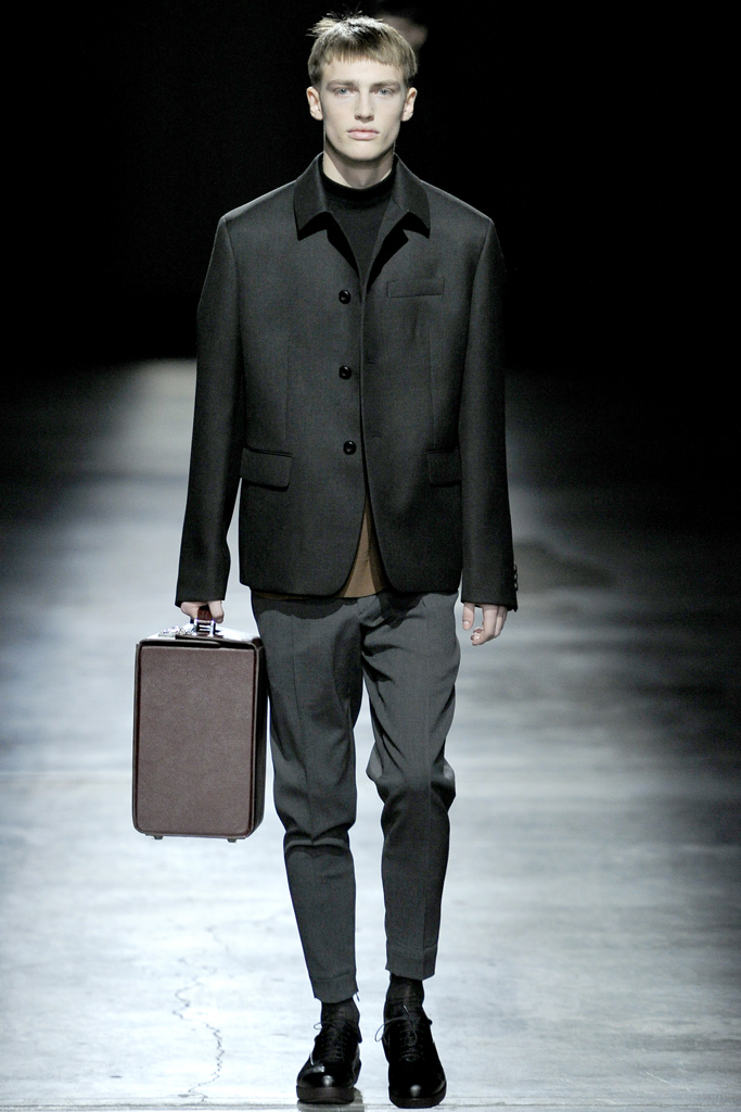 Prada 2011ﶬbDƬ