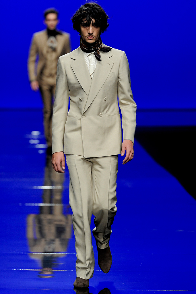 Roberto Cavalli 2011ﶬbDƬ
