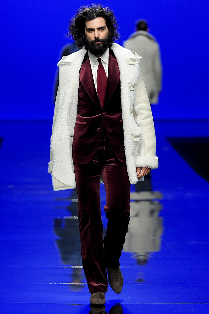 Roberto Cavalli 2011ﶬbDƬ