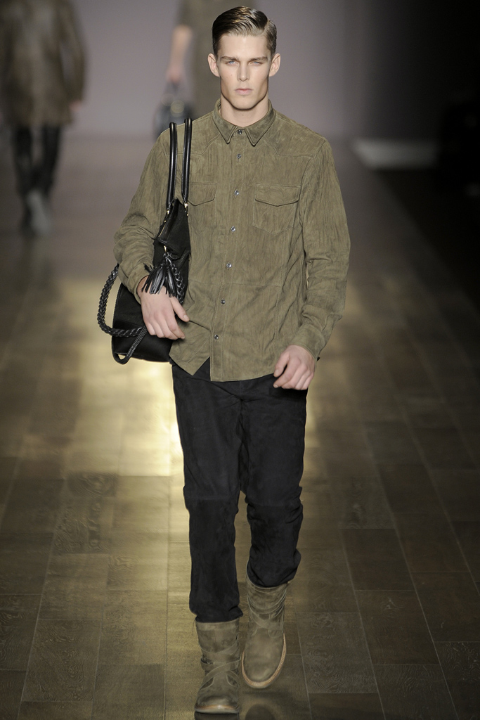 Trussardi 2011ﶬbDƬ