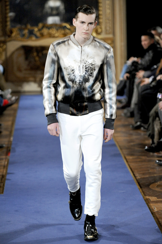 Alexander McQueen 2011 秋冬男裝高清圖片