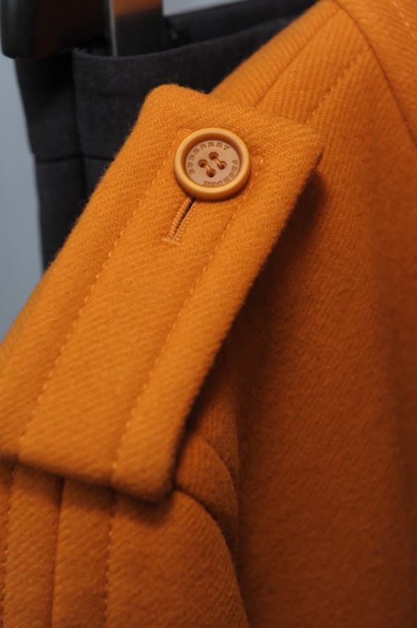 BURBERRY 2011 ﶬb_DƬ