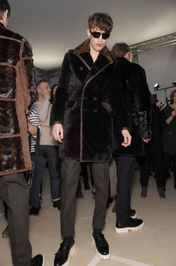 BURBERRY 2011 ﶬb_(ti)DƬ