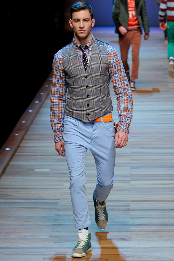 D&G 2011 ﶬbDƬ