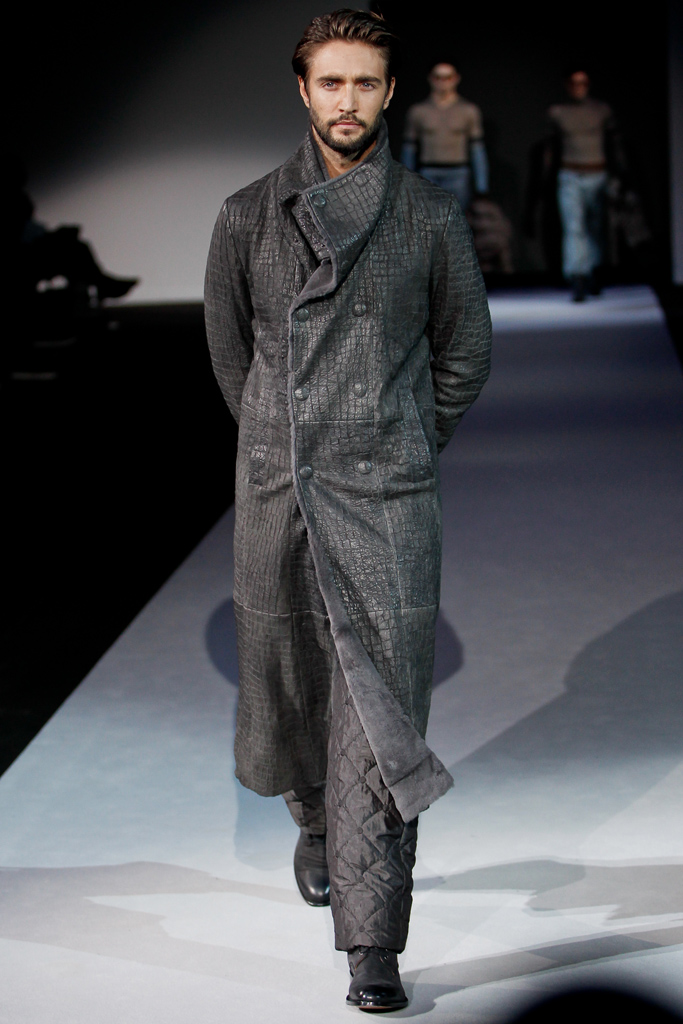 Giorgio Armani 2011 ﶬbDƬ