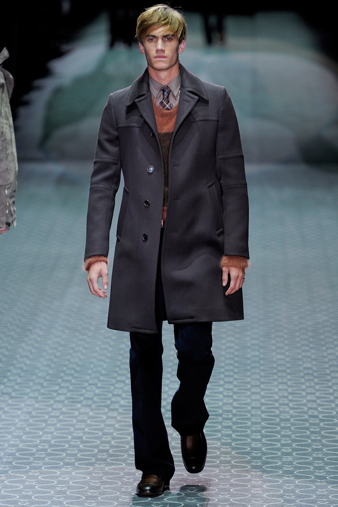 Gucci 2011 ﶬbDƬ
