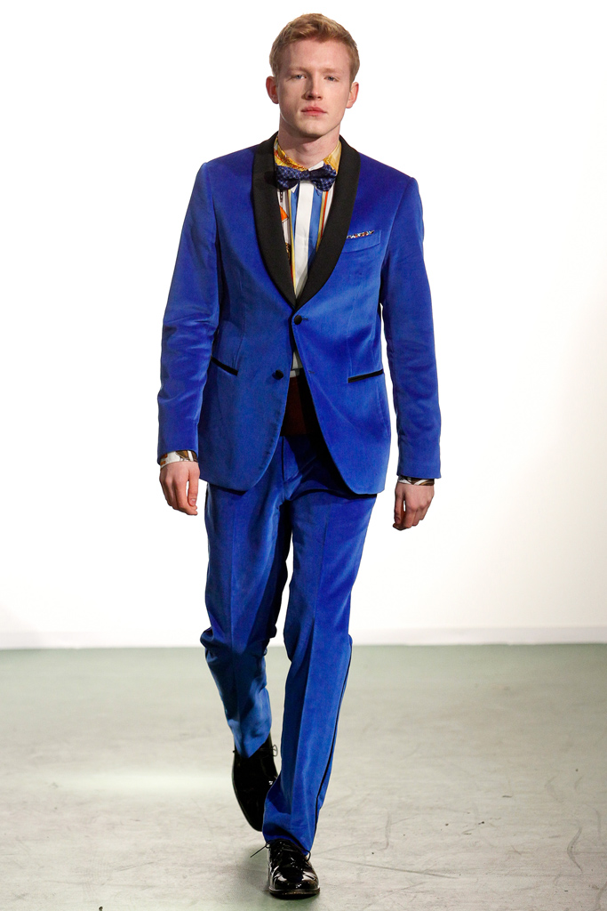 Moschino 2011 秋冬男裝高清圖片