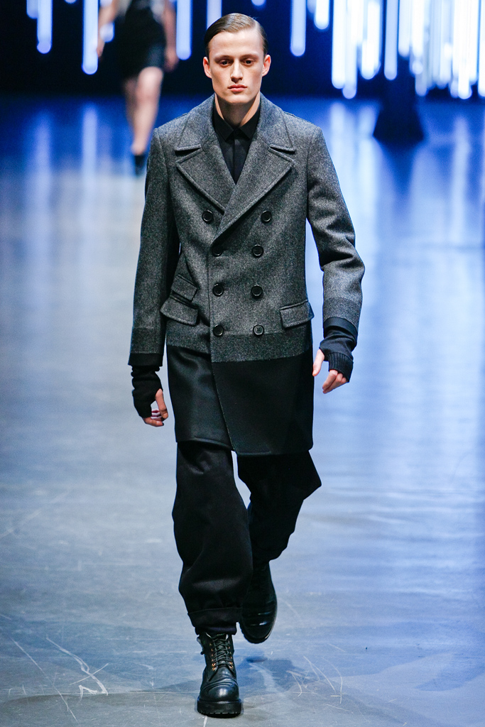 Neil Barrett 2011 ﶬbDƬ