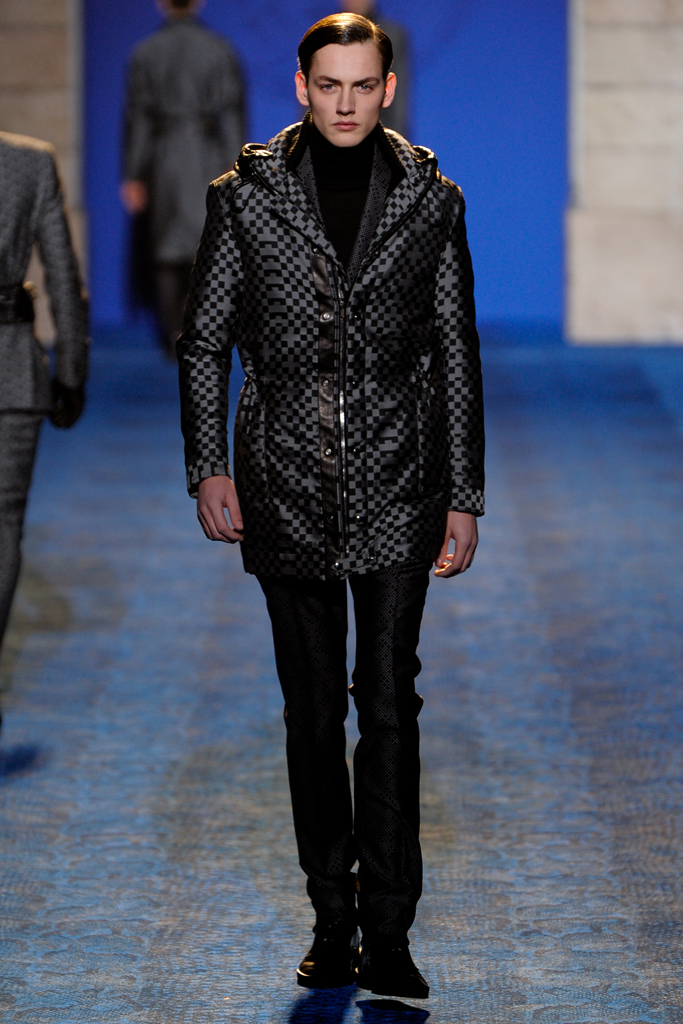 Versace 2011 ﶬbDƬ
