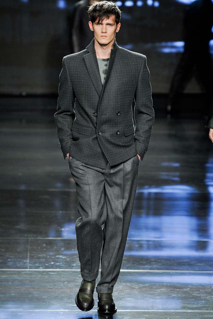 Z Zegna 2011 ﶬbDƬ