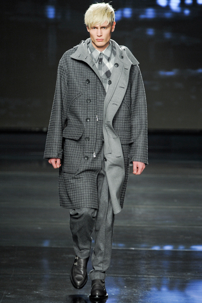 Z Zegna 2011 ﶬbDƬ
