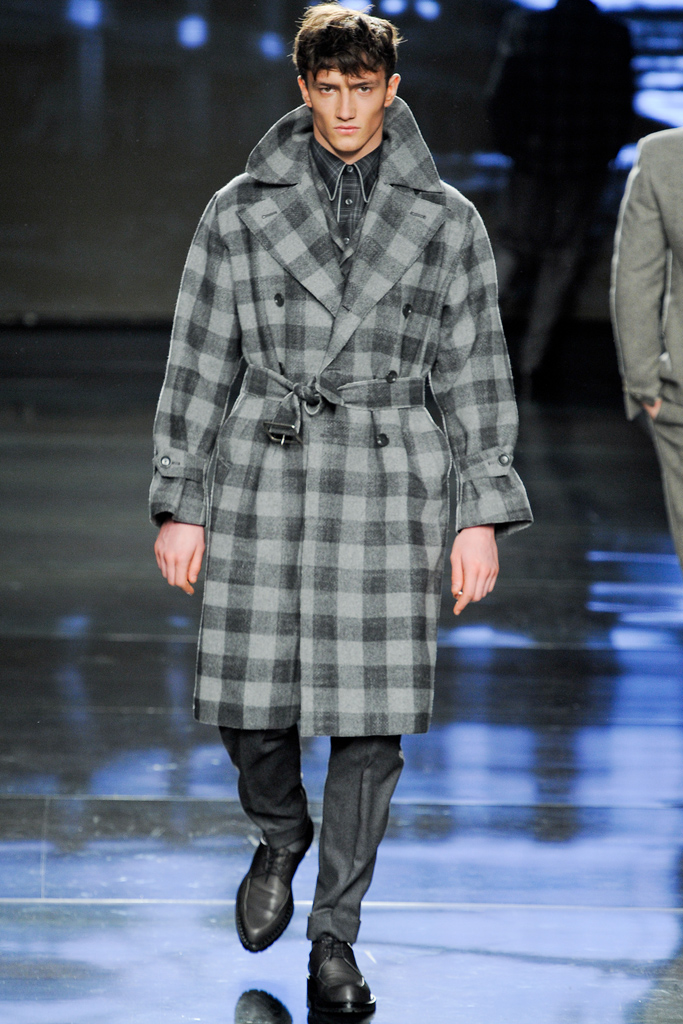 Z Zegna 2011 ﶬbDƬ