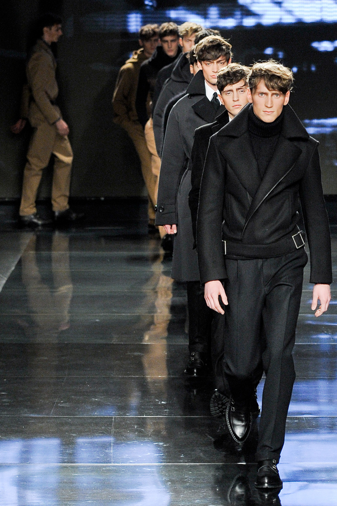 Z Zegna 2011 ﶬbDƬ