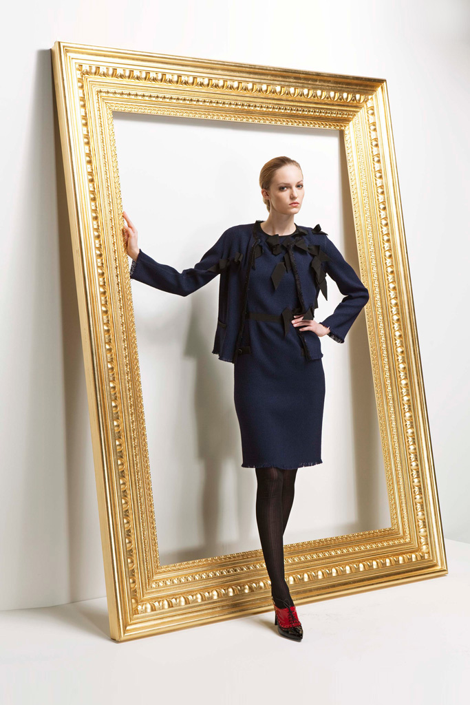Moschino 2011 ϵиDƬ