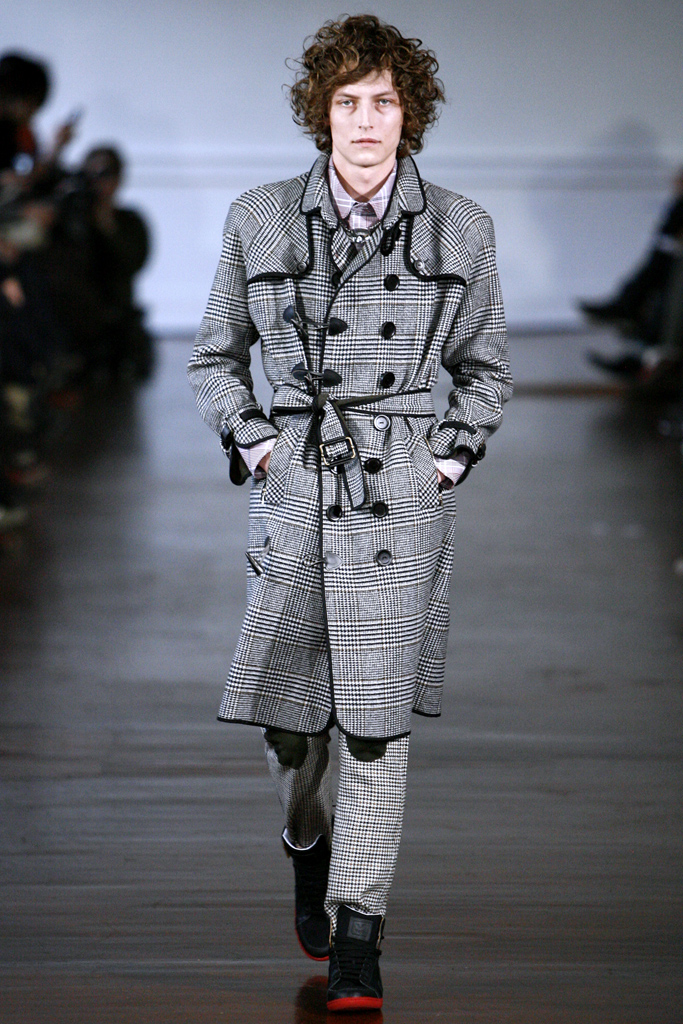 Alexis Mabille 2011 ﶬbDƬ