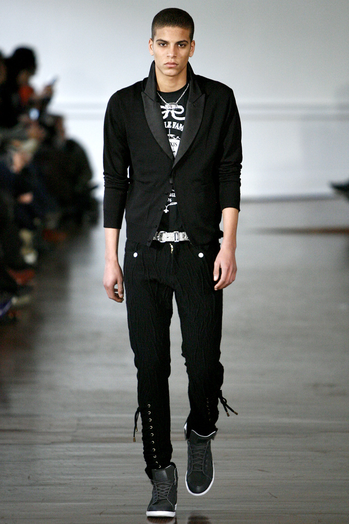 Alexis Mabille 2011 ﶬbDƬ