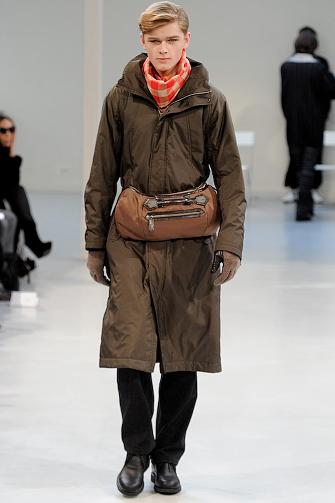 Issey Miyake 2011 ﶬbDƬ
