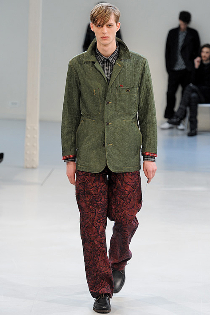 Issey Miyake 2011 ﶬbDƬ