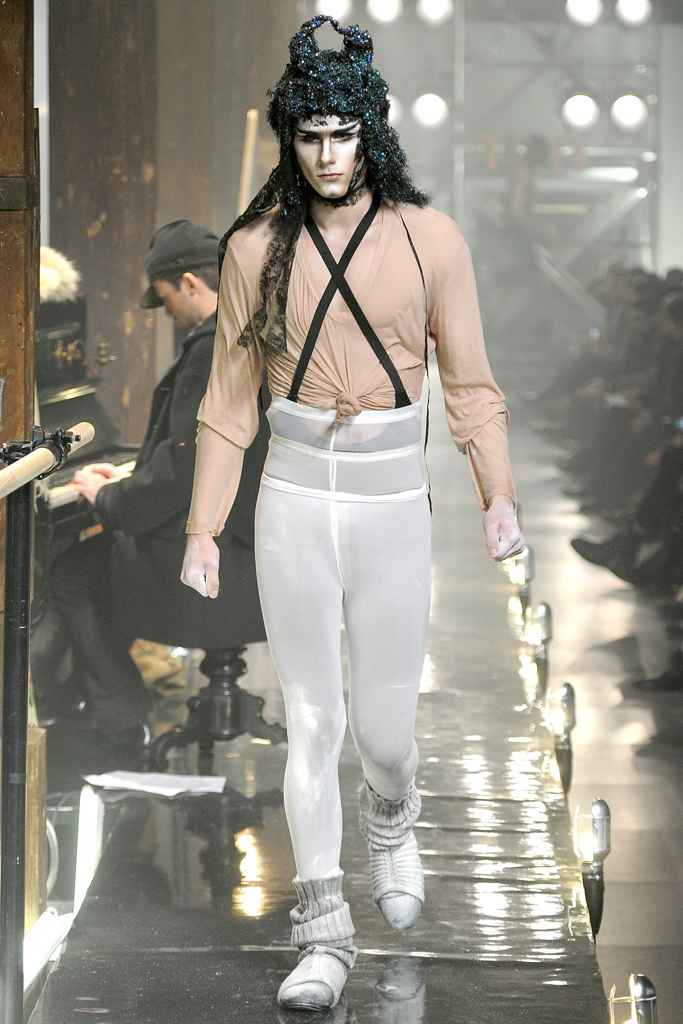 John Galliano 2011 ﶬbDƬ
