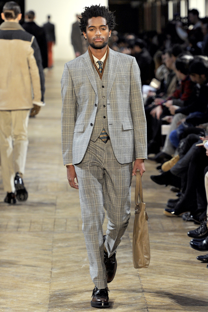 Kenzo 2011 ﶬbDƬ