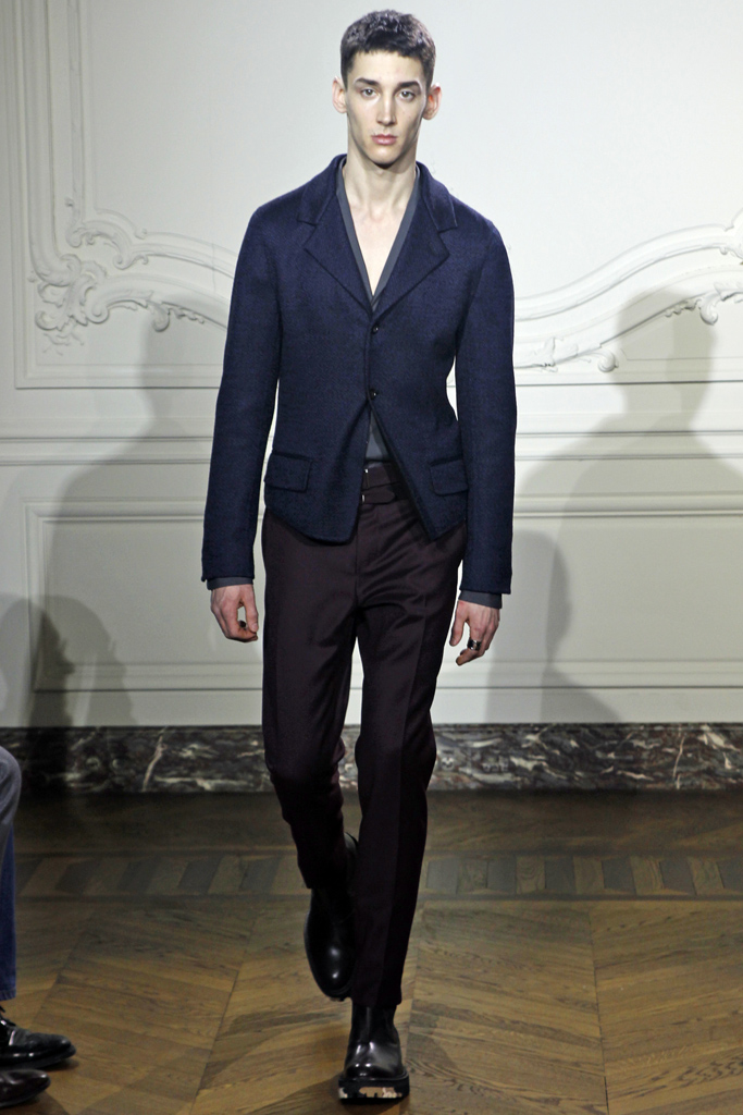 Yves Saint Laurent 2011 ﶬbDƬ