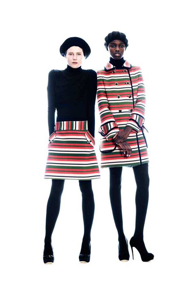 Emanuel Ungaro 2011 ϵиDƬ