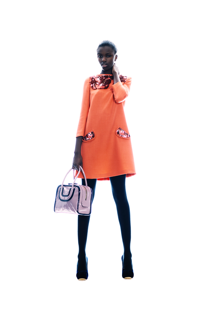 Emanuel Ungaro 2011 ϵиDƬ