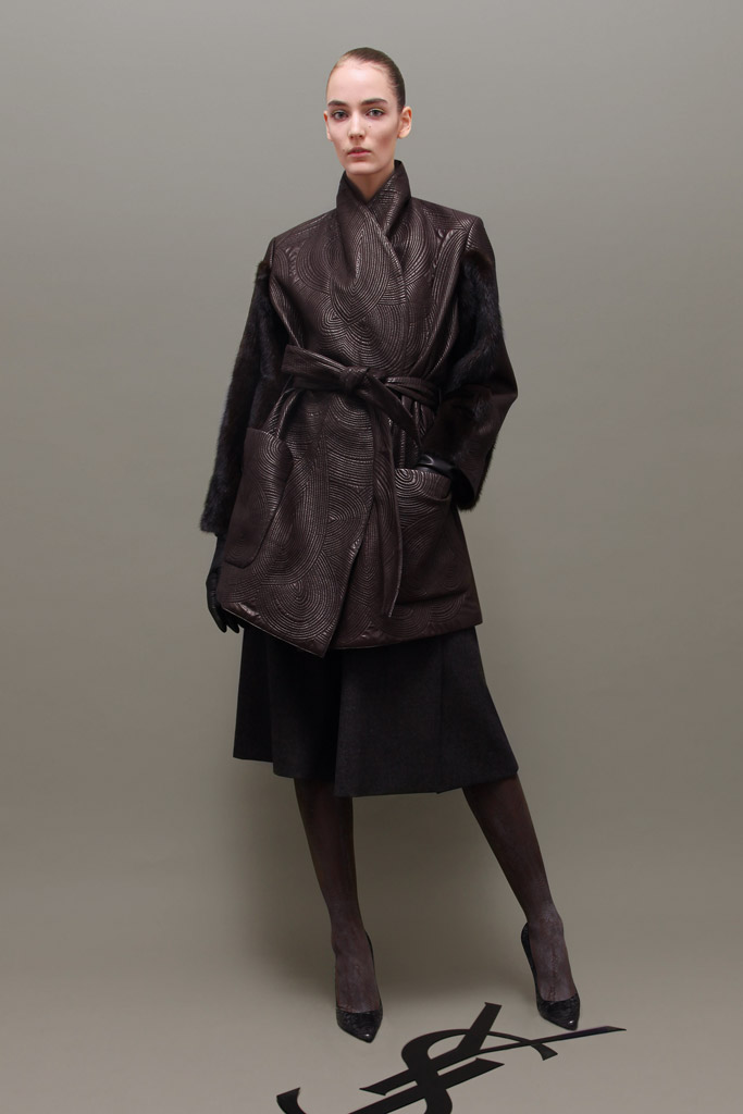 Yves Saint Laurent 2011 ϵиDƬ